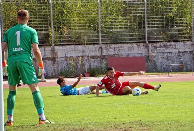 CFC-U19: 1. FC Köln eine Nummer zu groß - Löwelt war der Dreh- und Angelpunkt bei den Himmelblauen, ein Treffer gelang dem Mittelfeldspieler trotz zwei guter Gelegenheiten nicht. Foto: Marcus Hengst