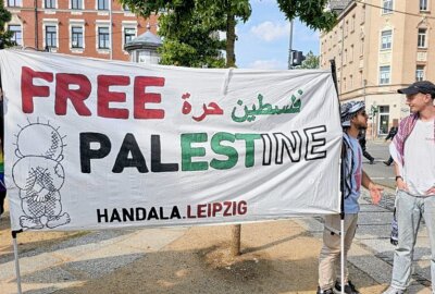 Chemnitz: Demonstration für Palästina zieht durch die Stadt - Am Samstagnachmittag hatte die Chemnitzer Initiative "Chemnitz für Palästina zu einer Demo aufgerufen. Foto: Harry Härtel