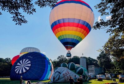 Chemnitzer Ballonfest ist eröffnet - Das Ballonfest im Chemnitzer Küchwald ist eröffnet. Foto: Steffi Hofmann