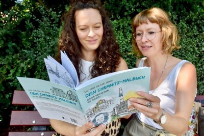 Chemnitzer Bücher auf der Frankfurter Buchmesse -  Das Chemnitz-Malbuch: Farbliche Erlebnisse für Jung und Alt. Foto: Steffi Hofmann