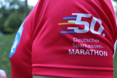 Chemnitzer Entscheider auf Marathon-Kurs: Erste Trainingseinheit absolviert - Neben dem Kulturhauptstadt-Marathon findet zeitgleich auch der 50. Deutsche Sparkassen-Marathon statt.