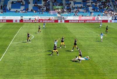 Chemnitzer FC sorgt für erfolgreiche Generalprobe - Der Chemnitzer FC gewinnt das Testspiel gegen Dynamo Dresden. Foto: Knut Berger