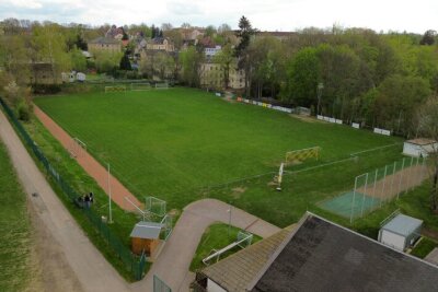 Chemnitzer Fußballverein startet Petition für neue Halle und Rasenfläche - Der FC Wacker Wittgensdorf wünscht sich eine neue Turnhalle samt Kunstrasenplatz.