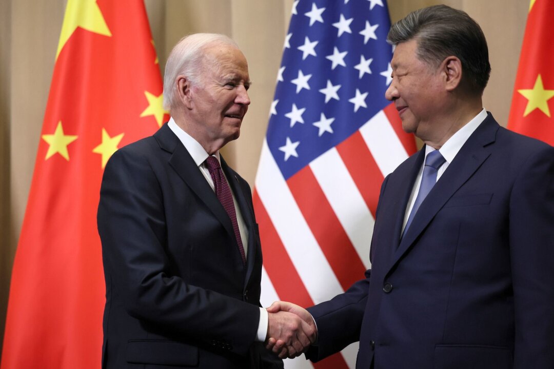 Chinas Xi will mit Trump-Regierung zusammenarbeiten - Biden trifft Xi am Rande des Apec-Gipfels in Lima. 