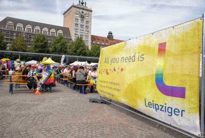 Christopher Street Day in Leipzig: Rechter Protest wird abgesagt - In Leipzig findet am Samstag der Christopher Street Day statt. Foto: EHL Media/Matthew Damarell