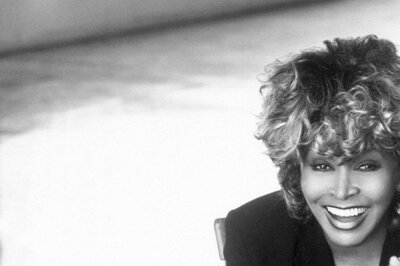 Das bewegte Leben einer Rock-Ikone: Vor einem Jahr starb Tina Turner - In der Hitliste der erfolgreichsten Sängerinnen aller Zeiten ist Tina Turner ganz oben mit dabei: Im Lauf ihrer Karriere verkaufte sie über 180 Millionen Tonträger.