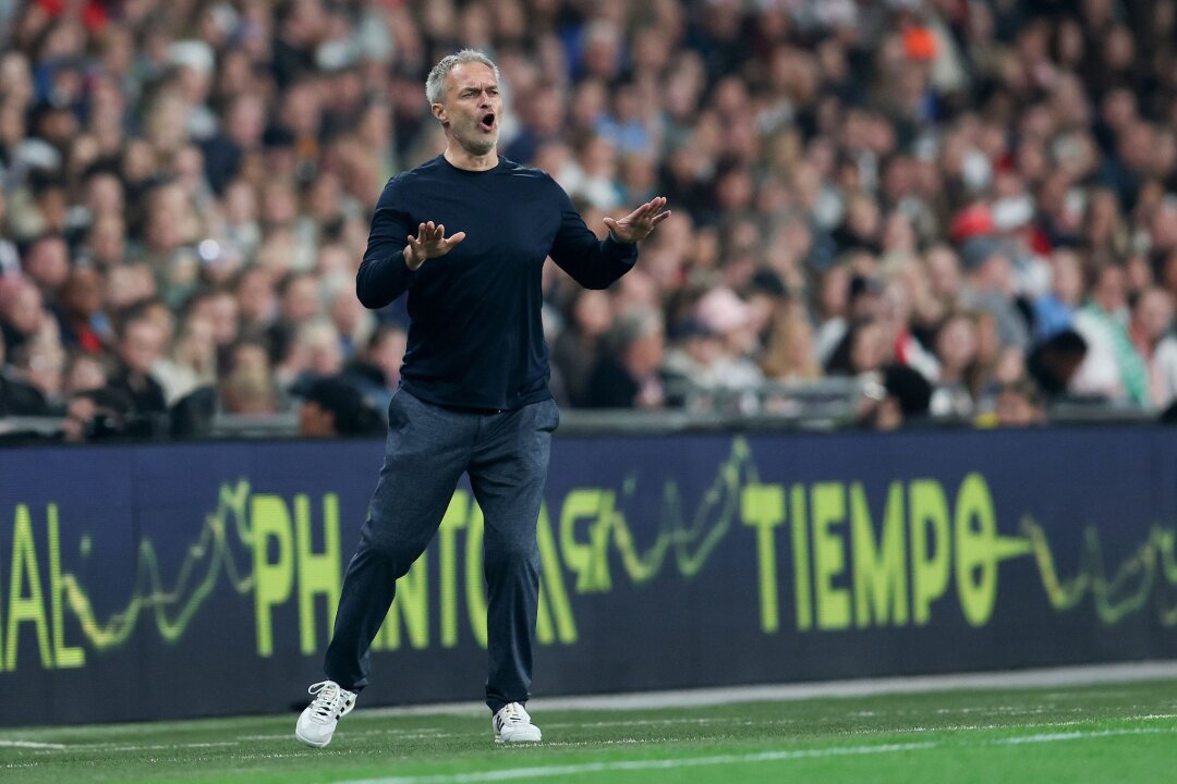 "Das war schon verrückt": Wembley staunt über Wücks Einstand - Erfolgreicher Dirigent: Christian Wück startet mit einem Sieben-Tore-Spektakel als Coach der deutschen Fußballerinnen.