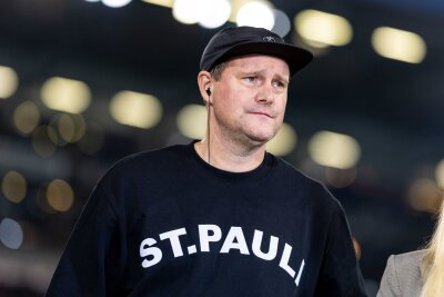 Debatte um Behrens: St. Paulis Göttlich nimmt DFB in Pflicht - Präsident Oke Göttlich vom FC St. Pauli hat den Deutschen Fußball-Bund (DFB) in der Debatte um eine homophobe Äußerung des Wolfsburg-Profis Kevin Behrens in die Pflicht genommen. 