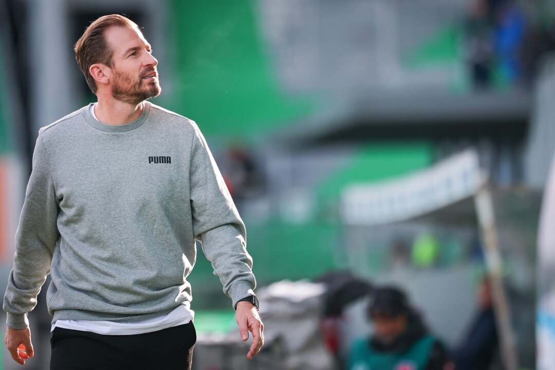 Debüt von Siewert: Fürth kassiert nächste Niederlage - Das Debüt von Fürths Trainer Jan Siewert endet mit einer Niederlage.