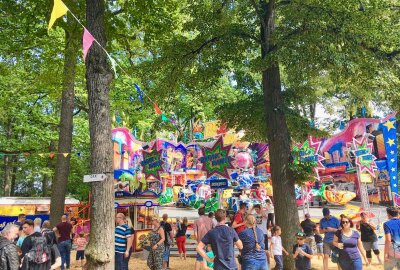 Der Countdown läuft: Limbacher Stadtparkfest beginnt - Startschuss zum Limbacher Stadtparkfest: Freibieranstich mit Oberbürgermeister Gerd Härtig am 12. Juli. Foto: Steffi Hofmann