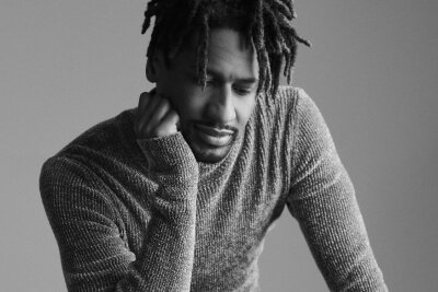 Der Mann, der Blues und Beethoven vereint: Das sind die Musik-Highlights der Woche - Jon Batiste zeigt mit seiner Interpretation von "Für Elise", wie man Blues und Beethoven gekonnt auf einen Nenner bringt.