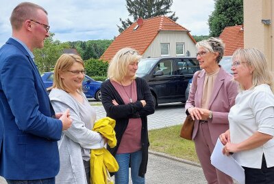 Dieser Verein im Vogtland gibt psychisch Kranken Halt und Liebe - Hier gibt's ein paar Bilder vom 21. Frühlingsfest der Paritas in Plauen. Foto: Karsten Repert