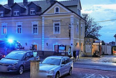 Drei Verletzte nach Fettexplosion in Restaurantküche -  Am Freitag kam es gegen 20.50 Uhr in Pesterwitz zu einem Arbeitsunfall. Foto: Roland Halkasch