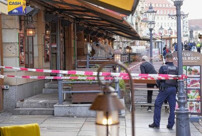 Dresden: Blutige Auseinandersetzung in Altstadt - Die Spurensicherung der Polizei ist am Samstagvormittag auf der Münzgasse in der Dresdner Altstadt im Einsatz gewesen. Foto: Xcitepress/Benedict Bartsch