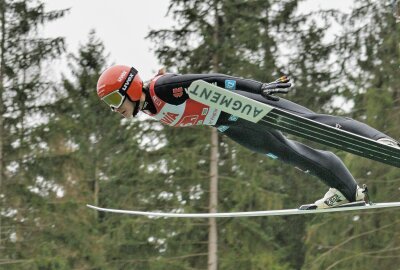 DSV-Mixed-Team holt Gold in Klingenthal - Beim Mixed-Team-Wettbewerb - im Bild DSV-Springerin Selina Freitag. Foto: Ralf Wendland