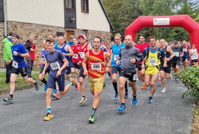 Ein Starter strebt beim Fichtelberglauf den 5. Sieg in Folge an - Start ist wie immer an der Spindelfabrik Neudorf. Foto: SV Neudorf