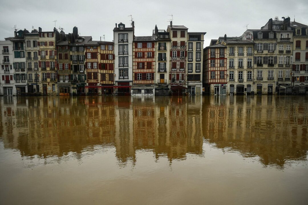 "Ein Trauma": Frankreich kämpft gegen Wassermassen - Starke Überschwemmungen in Frankreich sorgen für Entsetzen. (Archivbild)