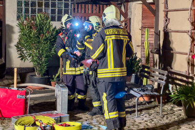 Einsatz für die Feuerwehr: Kellerbrand in Lauter - In der Nacht kam es zu einem Feuerwehreinsatz in Lauter.