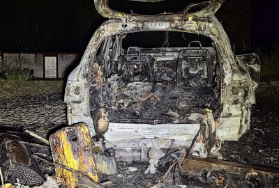 Elf brennende Autos in zwei Monaten: Sind in dieser sächsischen Kleinstadt Brandstifter am Werk? - In Kamenz steigt die Anzahl brennender Autos weiterhin. Foto: xcitepress