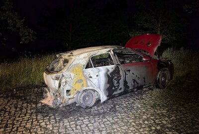 Elf brennende Autos in zwei Monaten: Sind in dieser sächsischen Kleinstadt Brandstifter am Werk? - In Kamenz steigt die Anzahl brennender Autos weiterhin. Foto: xcitepress