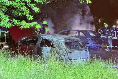 Elf brennende Autos in zwei Monaten: Sind in dieser sächsischen Kleinstadt Brandstifter am Werk? - In Kamenz steigt die Anzahl brennender Autos weiterhin. Foto: xcitepress