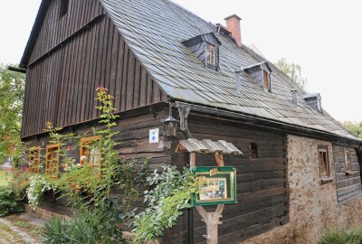 Entdeckungstour zum Tag des Denkmals rund um Plauen - In der alten Schmiede in Steinsdorf. Foto: Simone Zeh