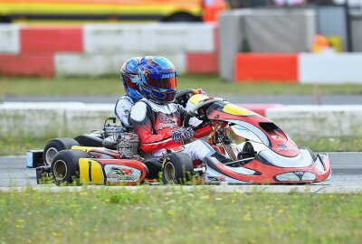 Erfolge mit aktuellen Karts und alten K-Wagen in Mülsen - Starker Gaststart von Colin Sandner. Foto: Thorsten Horn