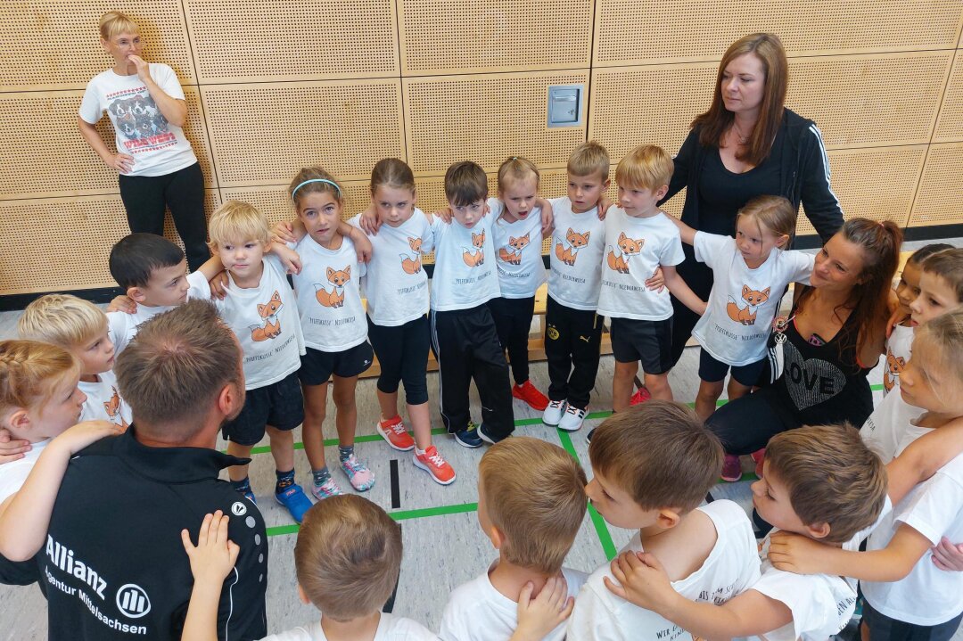 Erfolgreicher Abschluss der Kita-Team-Cup Reihe 2024 in Döbeln - Ein eingeschworenes Team, die Kita Pfiffikus aus Niederwiesa.