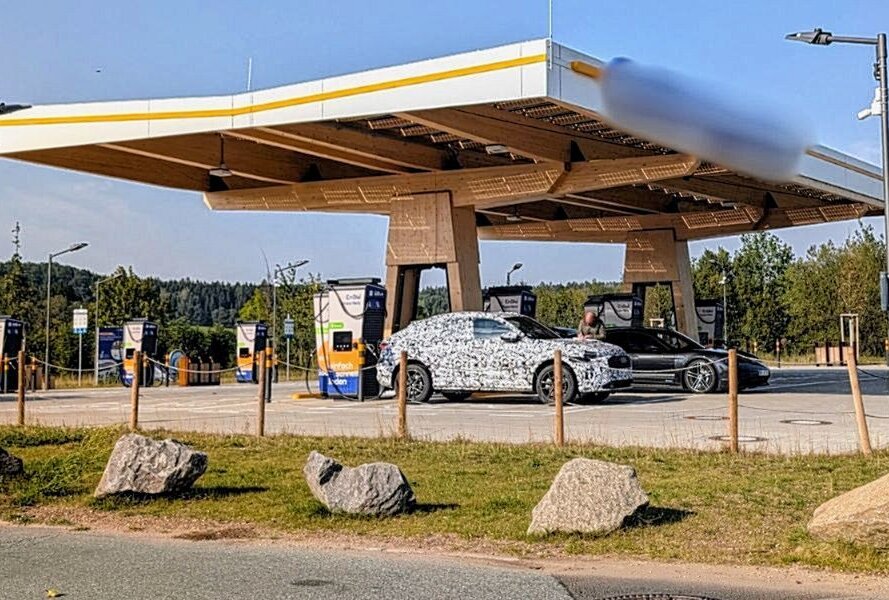 "Erlkönig" auf großer Fahrt: Neues Audi-Modell in Mittelsachsen gesichtet - In Oberlichtenau wurde ein Erlkönig gesichtet. Foto: Erik Hoffmann