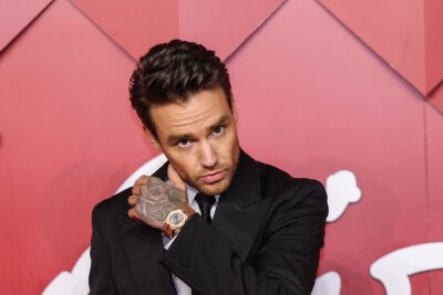 Ermittler: Liam Paynes Balkonsturz war kein Suizid - Liam Payne starb in Argentinien - nun sollen sich drei Männer vor Gericht verantworten. (Archivbild)