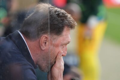 Erneut kein Heimsieg: FC St. Pauli nur 0:0 gegen Wolfsburg - Wolfsburgs Trainer Ralph Hasenhüttl konnte mit der Leistung seiner Mannschaft kaum zufrieden sein. 