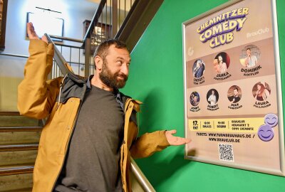 Erster Chemnitzer Comedy Club im Brauclubkeller - Roberto Schmidt hat den Comedy Club erstmals im Brauclub organisiert. Foto: Steffi Hofmann