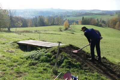 Auch eine kleine Brücke wurde für den Hübler-Trail gebaut. Foto: Andreas Bauer