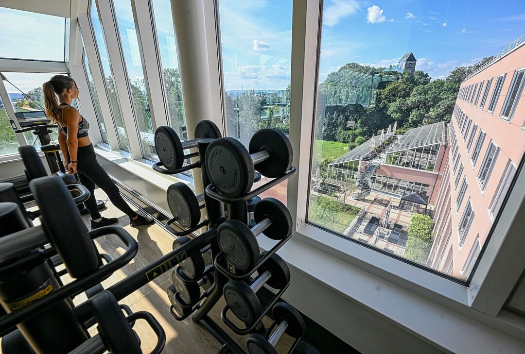 Erstes Fitnessstudio über den Dächern von Chemnitz - Das erste Rooftop-Gym in Chemnitz. Foto: Andreas Seidel