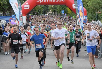 Erzgebirger Firmenlauf startet wieder in Aue - Der Firmenlauf Erzgebirge startet nach langer Pause in diesem Jahr wieder in Aue. Foto: R. Wendland