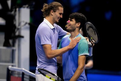 Famoser Zverev witzelt: "Deshalb nicht Nummer 1" - Anders als beim verlorenen French-Open-Finale setzte sich Zverev diesmal gegen Alcaraz durch.