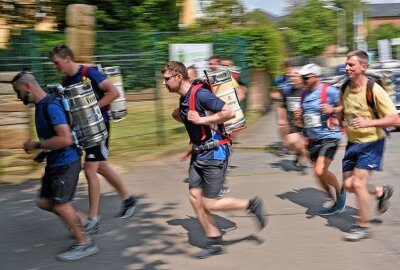 Fassathlon-WM am 8. Juni: Freiberg lädt zum 19. Mal ein - In Freiberg wird am Samstag der 19. Wettbewerb im Fassathlon ausgetragen worden. Foto: Christof Heyden/Archiv