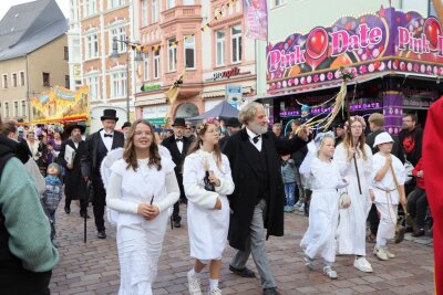 Eindrücke vom Festumzug und der Innenstadt. Foto: Andrea Funke 