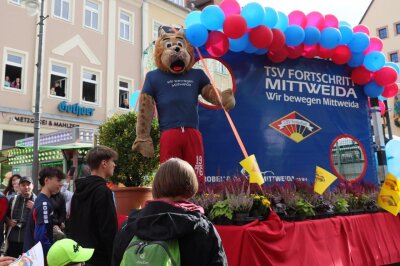 Eindrücke vom Festumzug und der Innenstadt. Foto: Andrea Funke 