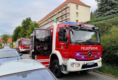 Feuerwehr alarmiert: Küchenbrand in Aue - Die Wohnung wurde gelüftet. Bild: Daniel Unger