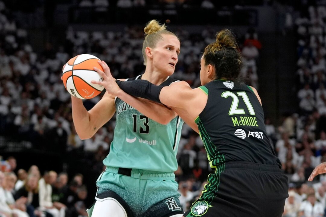 Fiebich und Sabally einen Sieg von Titel entfernt - Leonie Fiebich spielt in den WNBA-Finals eine ganz starke Rolle für die New York Liberty.