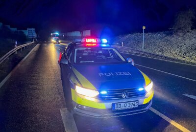 Folgenschwerer LKW Crash auf der A4: Stundenlange Straßensperre - Symbolbild. Foto: Daniel Unger