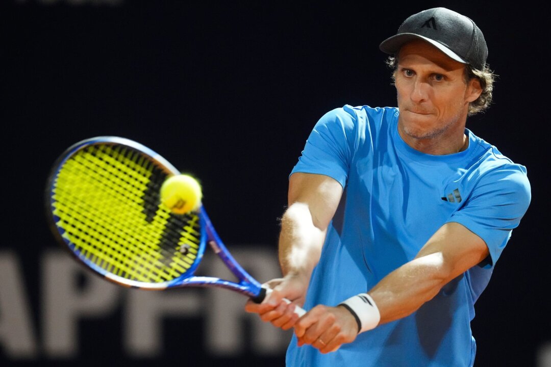 Forláns kurzer Zauber auf dem Tennisplatz - Forláns erster Auftritt als Tennis-Profi. 