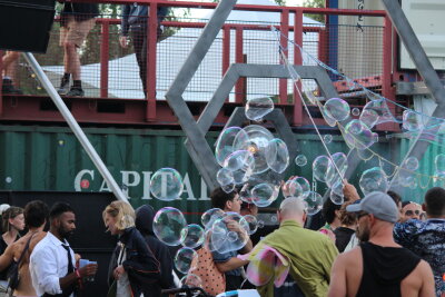 Fotos! Letztes Melt-Festival in Ferropolis mit 150 Künstlern - Fotos vom Melt am ehemaligen Braunkohle-Tagebau-Areal.