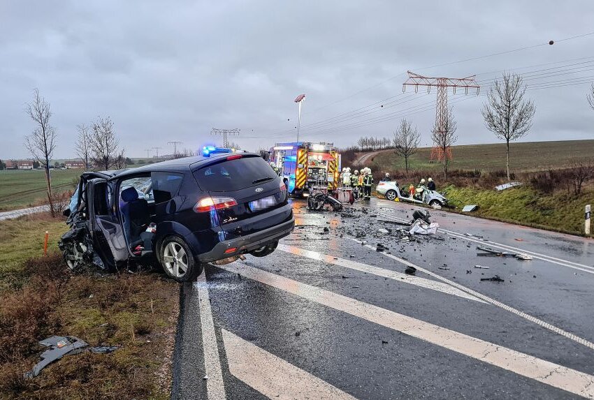 Frontalcrash Auf S293: Vier Verletzte Und 30.000 Euro Schaden