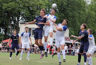 FSV Zwickau gewinnt Test in Glauchau - Am Mittwoch fand das Testspiel VfB Empor Glauchau gegen FSV Zwickau statt. Foto: Andreas Kretschel