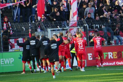 FSV zwischen wirtschaftlicher Konsolidierung und Sachsenpokalspiel - In der Regionalliga-Nordost läuft es für die Schwäne, die letzten fünf Spiele gingen allesamt nicht verloren. Auswärts siegten die Schmitt-Schützlinge zuletzt beim SV Babelsberg 03. Foto: Marcus Hengst