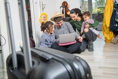 Fühlen Sie sich urlaubsreif? Wie Erholung vom Job gelingt - Wer eine Familie hat, muss den Urlaub besonders klug planen - und alle Bedürfnisse unter einen Hut bringen.