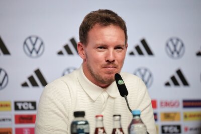 Für Nagelsmann-Anruf: Neulinge müssen "Schippe besser sein" - Bundestrainer Nagelsmann macht die Tür für Neulinge nicht zu, öffnet sie aber auch nicht besonders weit.