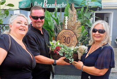 Geburtstag in Familie: Weils Daheim am allerschönsten ist - Das war der 30. Geburtstag der Pflege Daheim GmbH. Foto: Karsten Repert